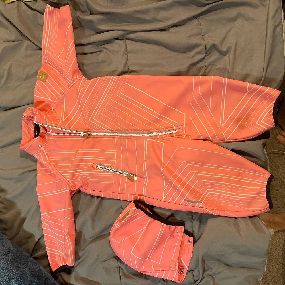 Reima soft shell suit
